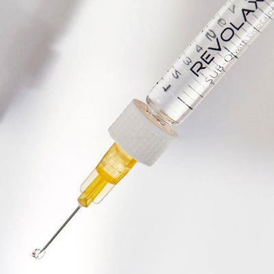 riempitore cutaneo ialuronico profondo di 1.1ml Revolax per il fronte
