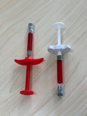 Iniezioni Riempitore Dermico Iniezioni per labbra Costo 12 scatole Tempo di recupero Immediato Risultati offerti per le esigenze di aumento del volume labiale